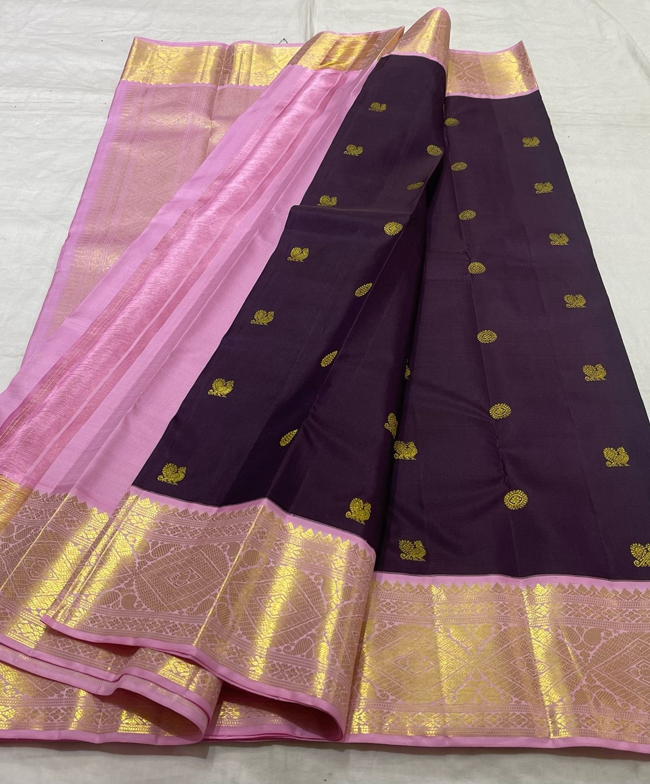 Classic Plum & Lilac Pink 2gm Zari Elegance Kanchipuram Handloom Silk Saree SS24472