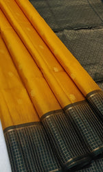 Load image into Gallery viewer, Classic Mango Yellow &amp; Bottle Green Handloom Soft Silk Saree SS27269
