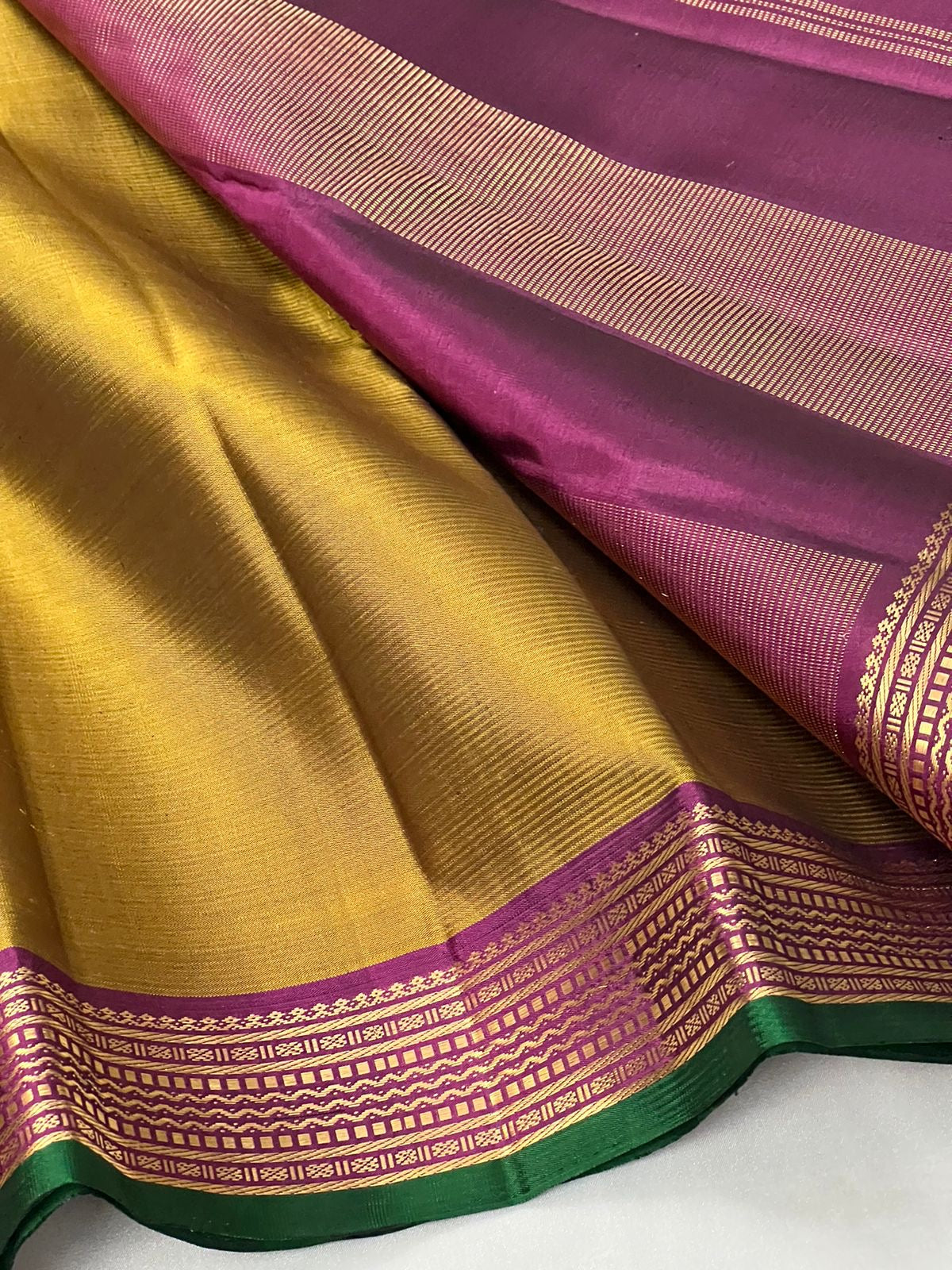 Classic Gold & Wine Red 2gm Zari Elegance Kanchipuram Handloom Silk Saree SS24219