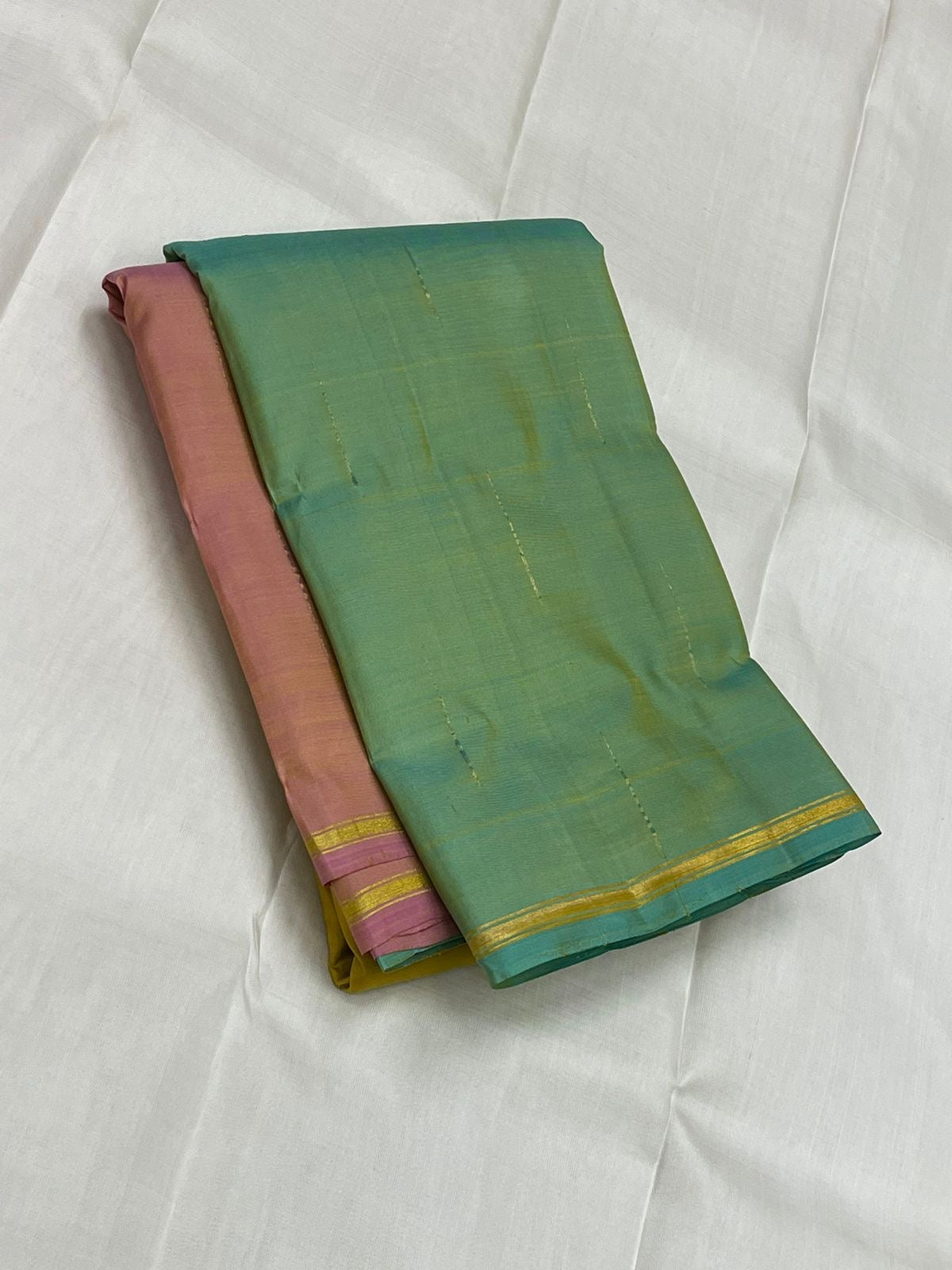 Classic Mango Yellow & Pale Green 2gm Zari Elegance Kanchipuram Handloom Silk Saree SS24809