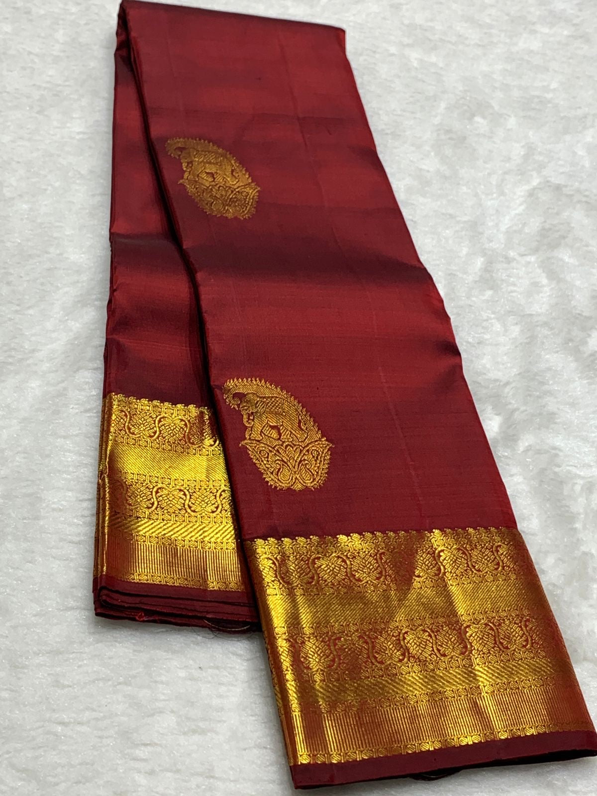 Classic Chestnut Brown 2gm Zari Elegance Kanchipuram Silk Saree SS24015