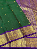 Load image into Gallery viewer, Clasic Pine Green &amp; Mud Violet 2gm Zari Elegance Kanchipuram Handloom Silk Saree SS24694
