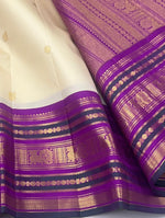 Load image into Gallery viewer, Classic Golden Cream &amp; Lavender 2gm Zari Elegance Kanchipuram Handloom Silk Saree SS27174
