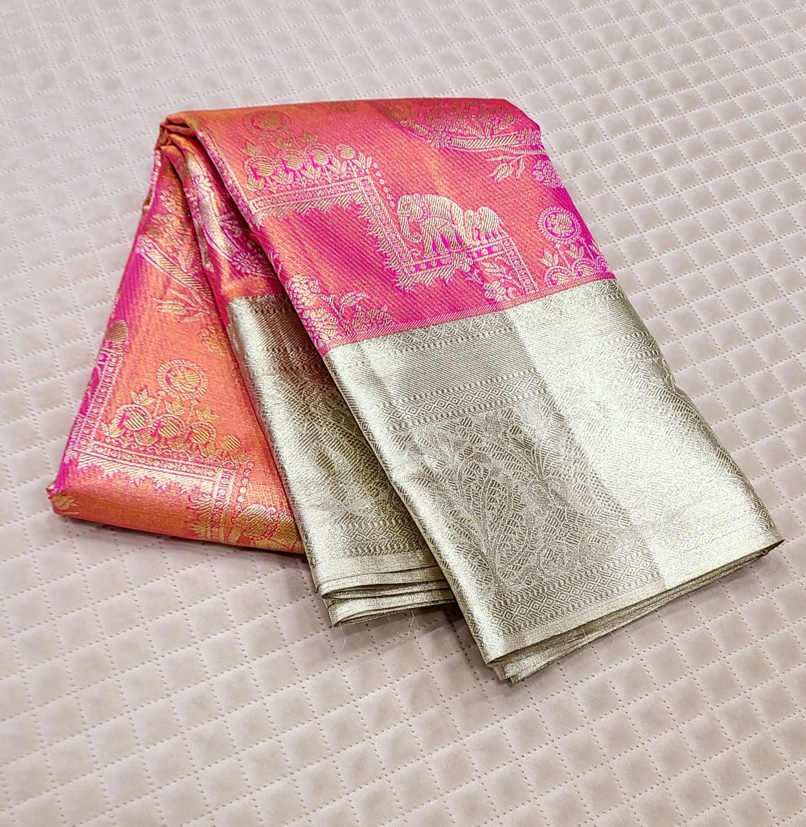Classic Peachy Rose 1gm Zari Kanchipuram Handloom Silk Saree SS26192