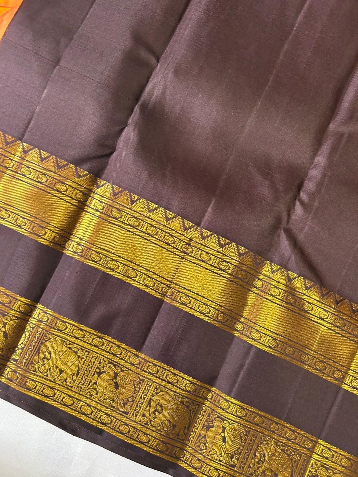 Classic Pastel Orange & Espresso 2gm Zari Elegance Kanchipuram Handloom Silk Saree SS23782