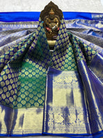 Load image into Gallery viewer, Classic Green &amp; Royal Blue 2gm Zari Bridal Elegance Kanchipuram Handloom Silk Saree SS25268
