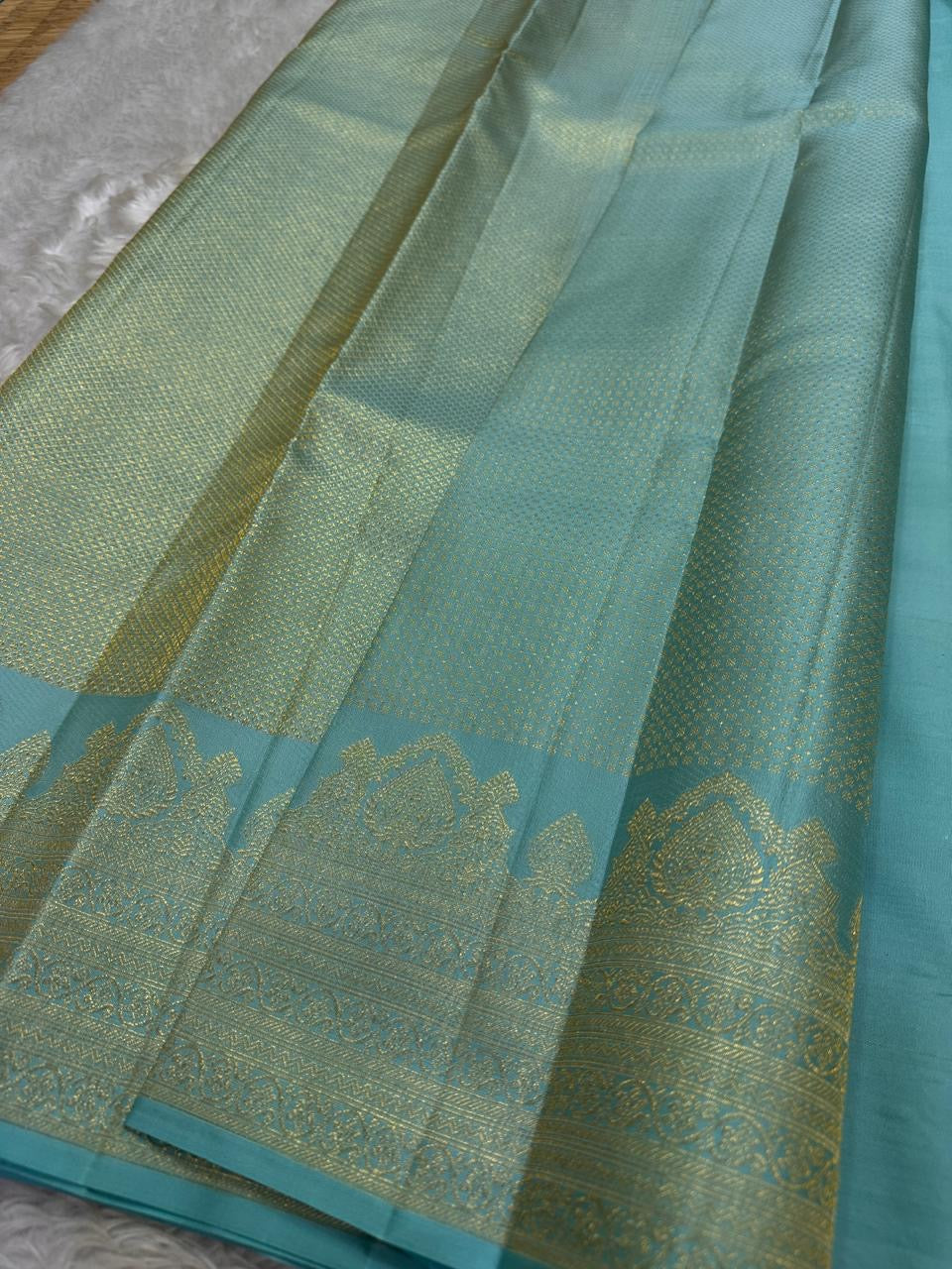 Classic Sky Blue Kanchipuram Handloom Silk Saree SS26218