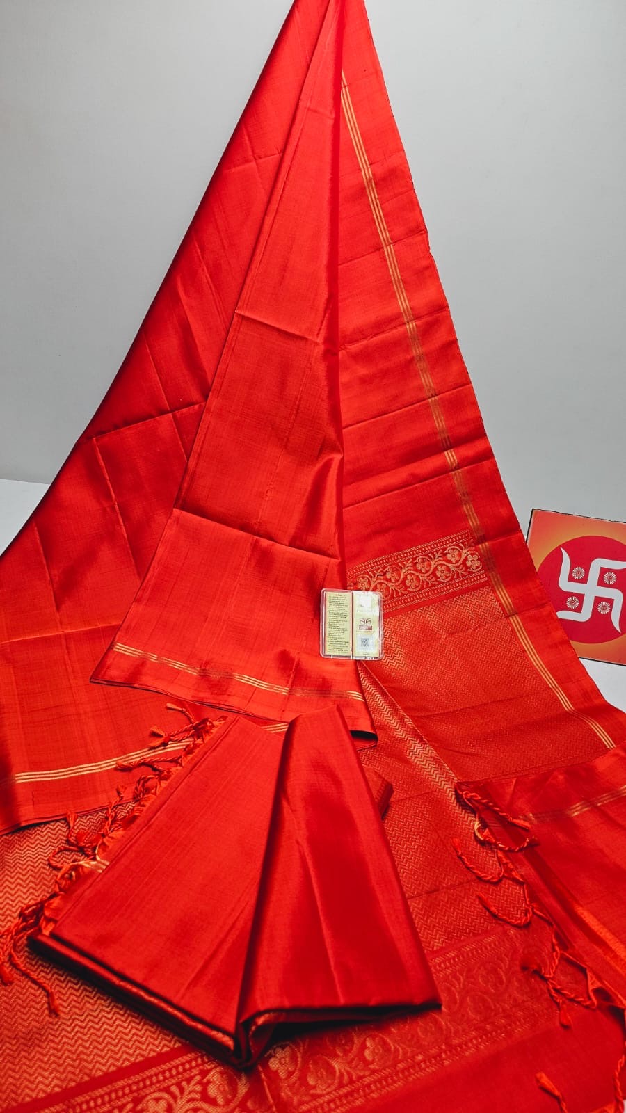 Dark Scarlet Red Handloom Soft Silk Saree SS22891