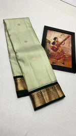 Load image into Gallery viewer, Classic Pista Green &amp; Bottle Green Korvai Elegance Kanchipuram Handloom Silk Saree SS27117
