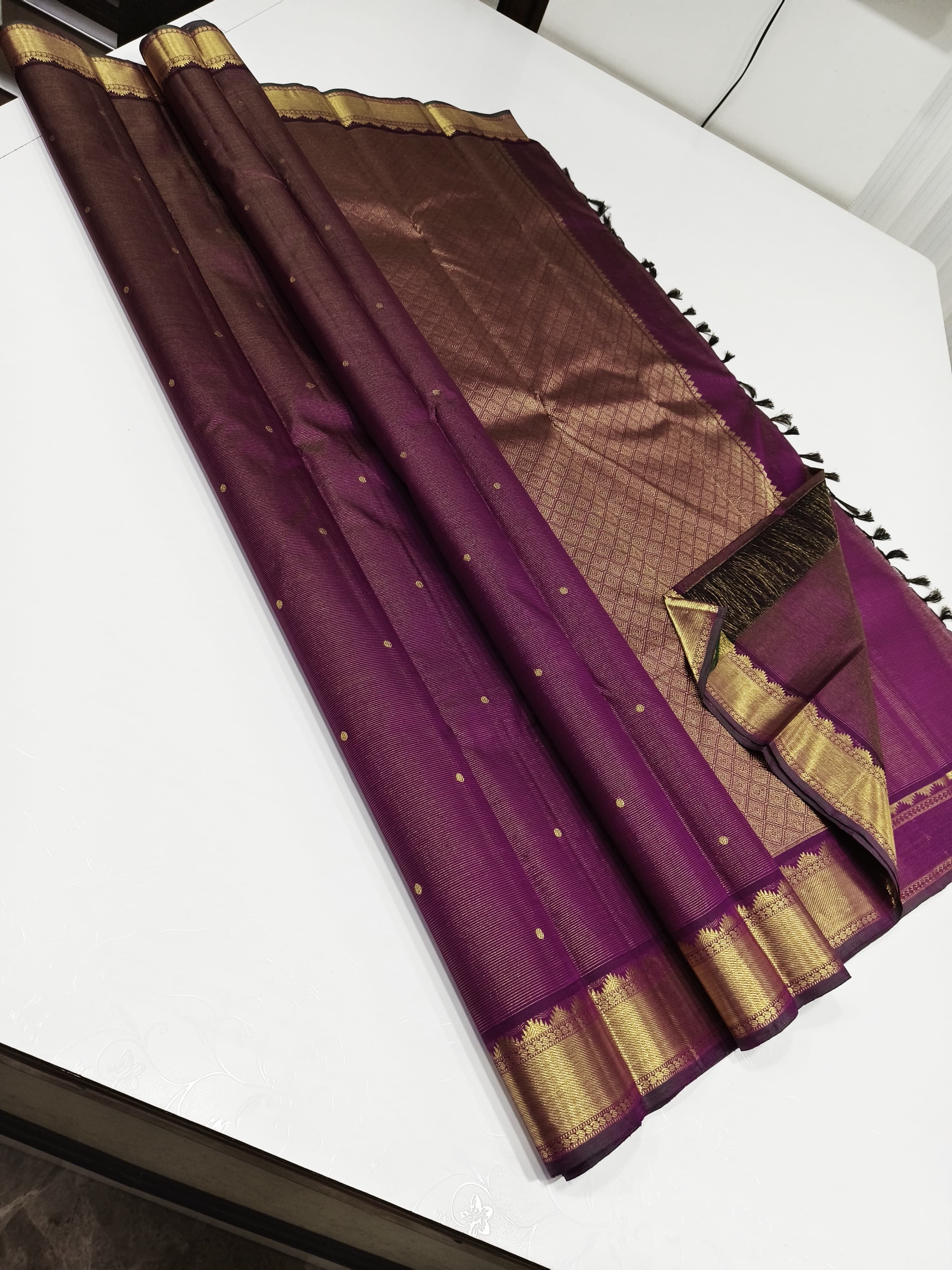 Classic Wine Red 2gm Zari Kanchipuram Handloom Silk Saree SS25724
