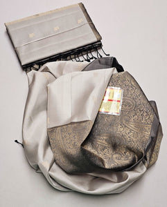 Classic Pearl Beige & Black Elegance Handloom Soft Silk Saree SS25771