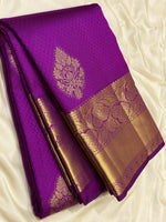 Load image into Gallery viewer, Classic Vadamalli Violet 2gm Zari Brocade Bridal Elegance Kanchipuram Handloom Silk Saree SS26976
