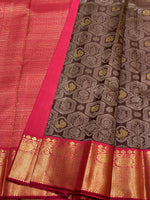 Load image into Gallery viewer, Classic Espresso &amp; Rose Pink 3gm Zari Elegance Kanchipuram Handloom Silk Saree SS23602
