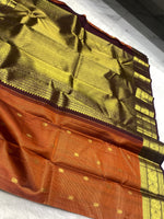Load image into Gallery viewer, Classic Burnt Orange &amp; Espresso Brown 2gm Zari Elegance Kanchipuram Handloom Silk Saree SS27033
