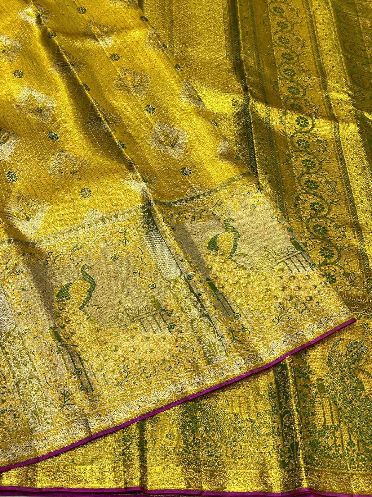 Classic Designer Full Gold 2gm Zari Bridal Elegance Kanchipuram Tissue Handloom Silk Saree SS22236