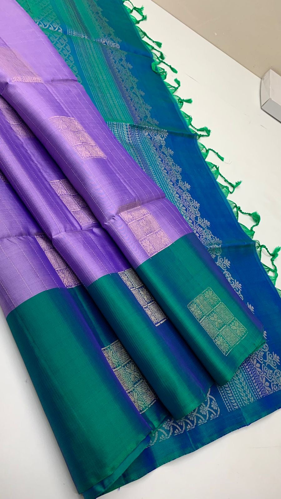 Classic Lavender & Peacock Green Elegance Handloom Soft Silk Saree SS23248