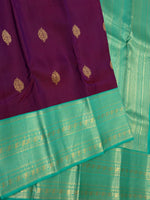 Load image into Gallery viewer, Classic Berry Plum &amp; Sea Green 1gm Zari Elegance Kanchipuram Handloom Silk Saree SS28076
