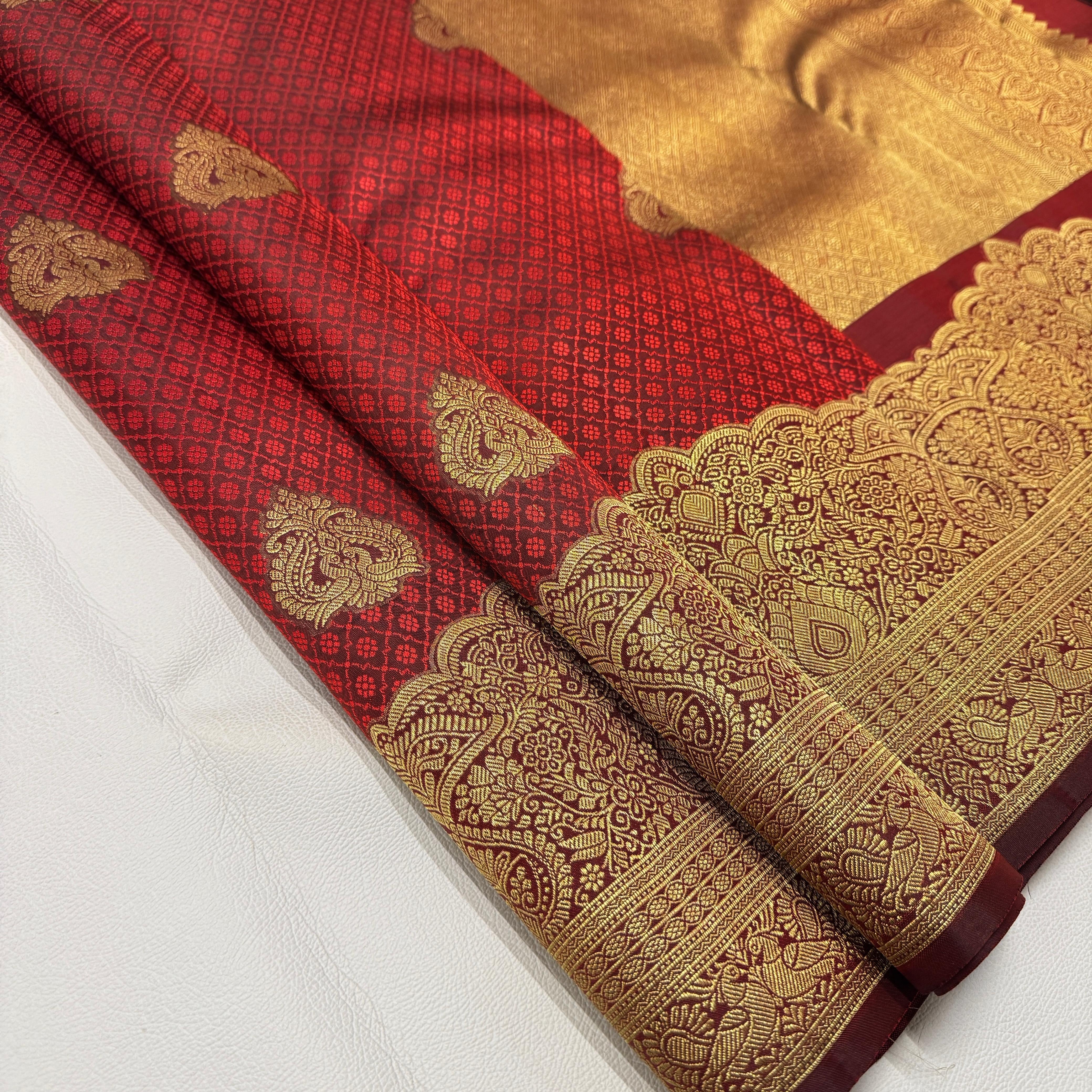 Classic Burnt Orange 2gm Zari Temple Bridal Elegance Kanchipuram Handloom Silk Saree SS26585