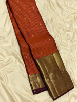 Load image into Gallery viewer, Classic Burnt Orange 2gm Zari Vaira Oosi Checks Kanchipuram Handloom Silk Saree SS25895
