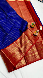 Load image into Gallery viewer, Royal Blue &amp; Chilli Red Elegance Kanchipuram Handloom Silk Saree SS24488
