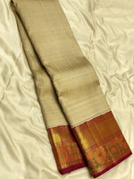 Load image into Gallery viewer, Classic Cream Beige &amp; Barn Red 2gm Zari Meena Border Kanchipuram Handloom Silk Saree SS25591
