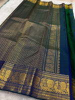 Load image into Gallery viewer, Classic Peacock Blue Kanchipuram Handloom Silk Saree SS26903
