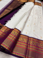 Load image into Gallery viewer, Classic White &amp; Berry Plum 2gm Zari Korvai Elegance Kanchipuram Handloom Silk Saree SS23732
