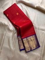 Load image into Gallery viewer, Classic Chilli Red &amp; Royal Blue Kanchipuram Handloom Silk Saree SS26026
