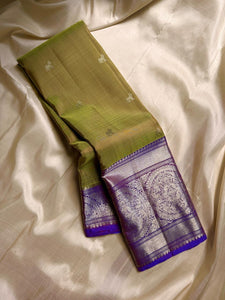 Classic Fern Green & Lavender Elegance Kanchipuram Handloom Silk Saree SS24539