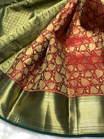 Load image into Gallery viewer, Classic Cherry Red &amp; Deep Green 2gm Zari Bridal Elegance Kanchipuram Handloom Silk Saree SS25357
