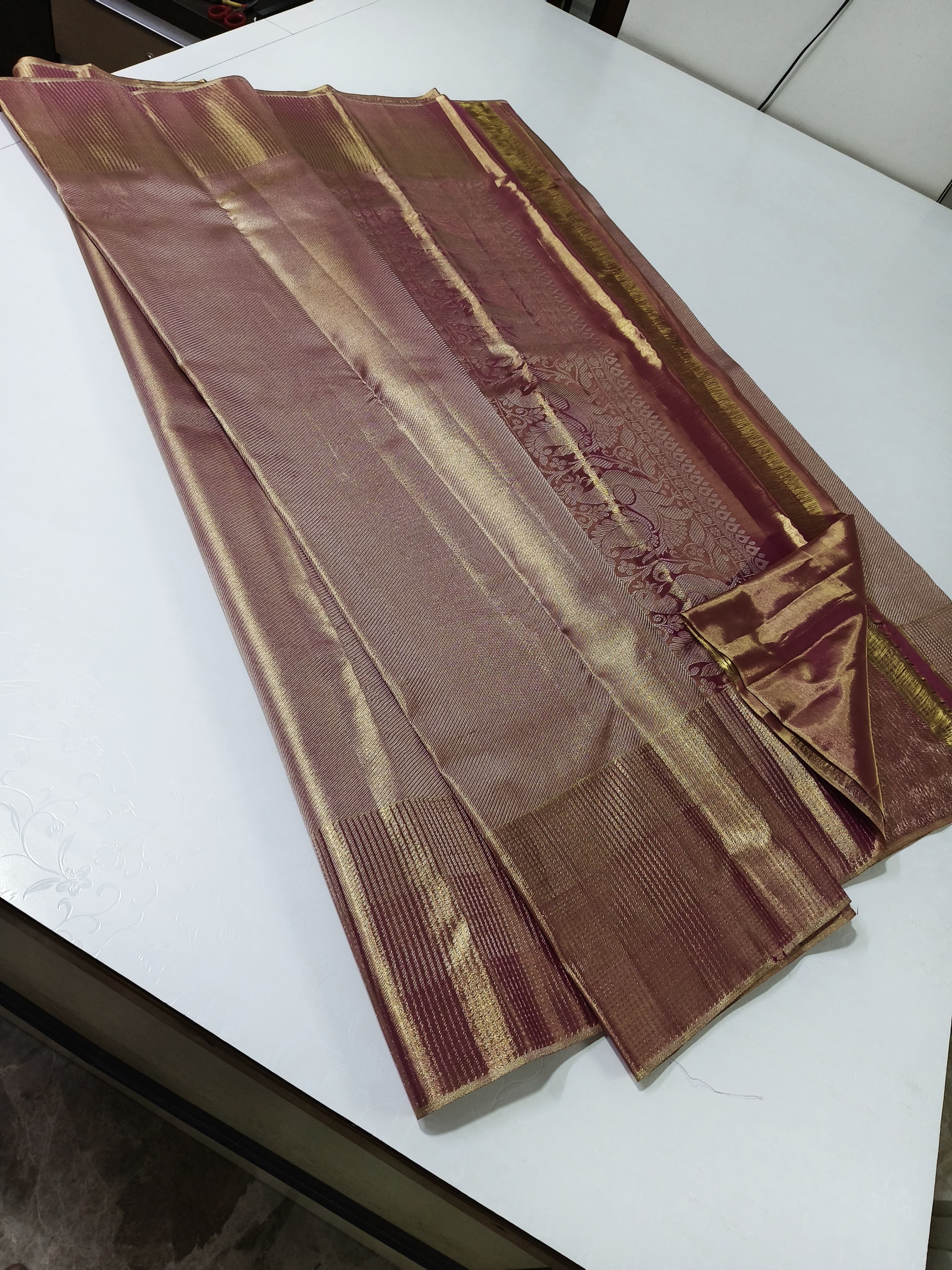 Classic Antique Gold & Pink 2gm Zari Kanchipuram Handloom Silk Saree SS25844
