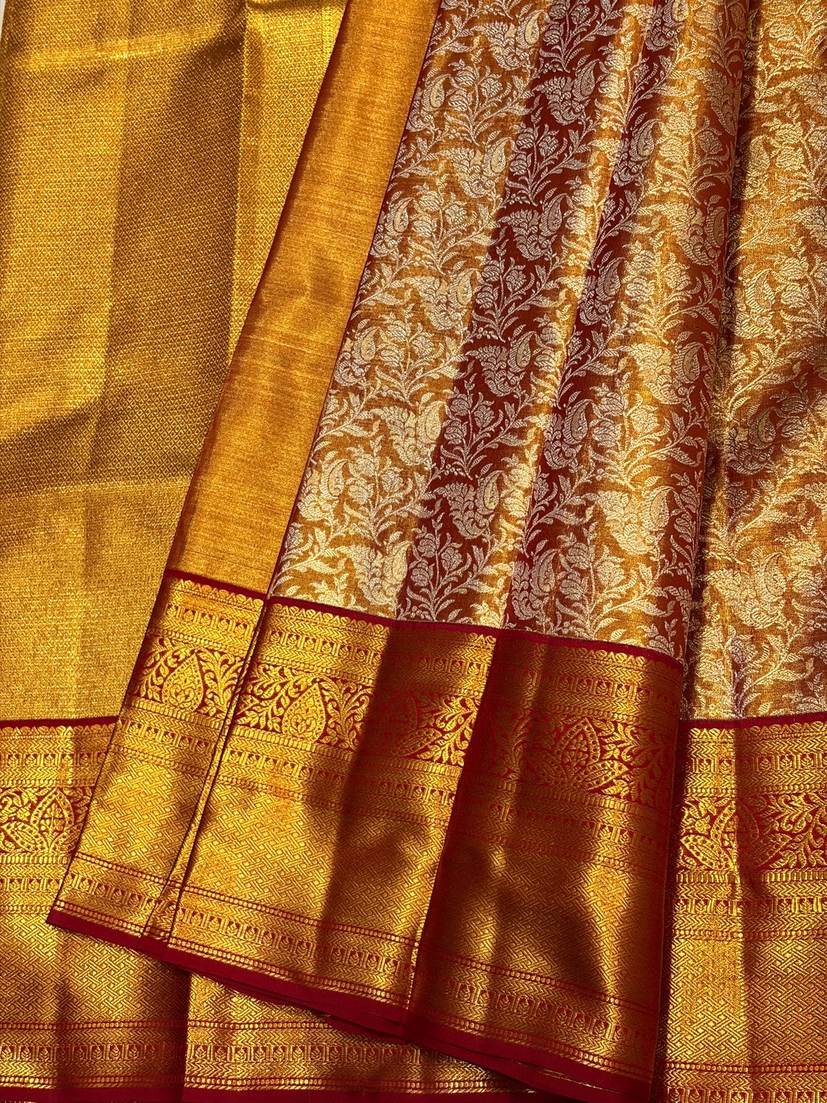 Classic Gold & Red 2gm Zari Brocade Tissue Bridal Elegance Kanchipuram Handloom Silk Saree SS26658