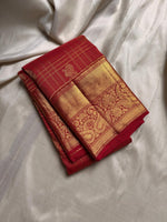 Load image into Gallery viewer, Classic Crimson Red 2gm Zari Elegance Kanchipuram Handloom Silk Saree SS24802
