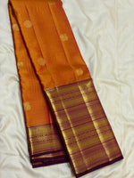 Load image into Gallery viewer, Classic Apricot Orange &amp; Dark Plum 2gm Zari Vaira Oosi Checks Elegance Kanchipuram Handloom Silk Saree SS28081
