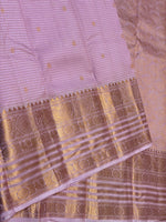 Load image into Gallery viewer, Classic Lilac Tint 1gm Zari Vaira Oosi Kanchipuram Handloom Silk Saree SS26654
