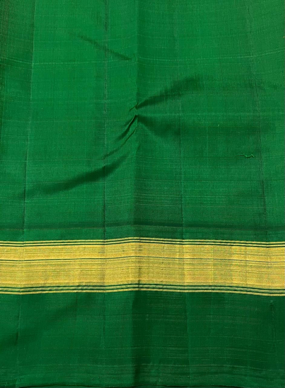Classic Mango Yellow & Green 2gm Zari Elegance Kanchipuram Handloom Silk Saree SS25310