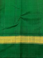 Load image into Gallery viewer, Classic Mango Yellow &amp; Green 2gm Zari Elegance Kanchipuram Handloom Silk Saree SS25310
