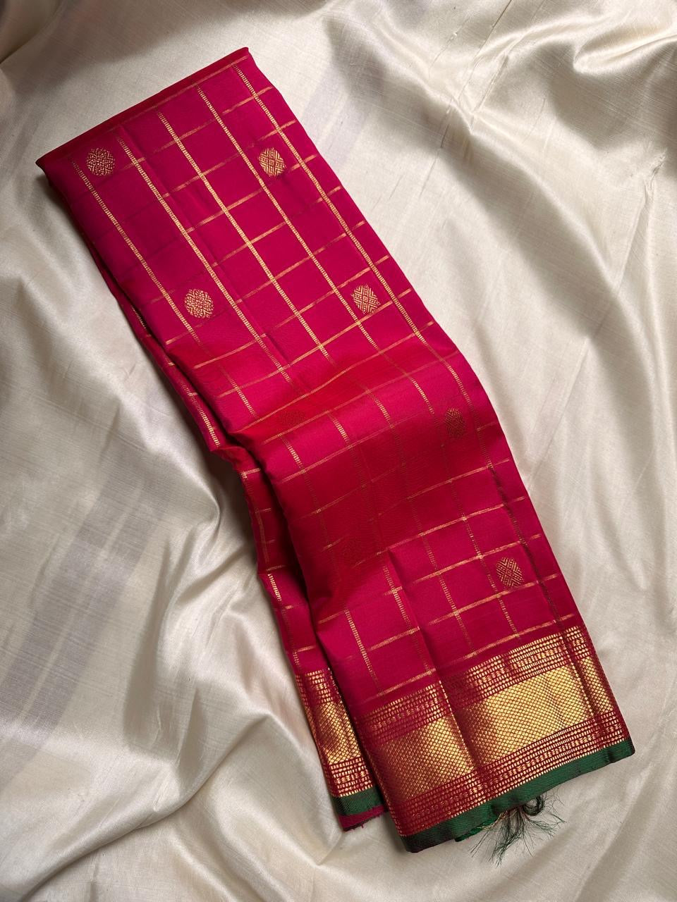 Classic Brick Pink & Forest Green Elegance Kanchipuram Handloom Silk Saree SS24543