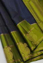 Load image into Gallery viewer, Classic Slate Blue &amp; Olive Green Double Warp Elegance Handloom Soft Silk Saree SS26744
