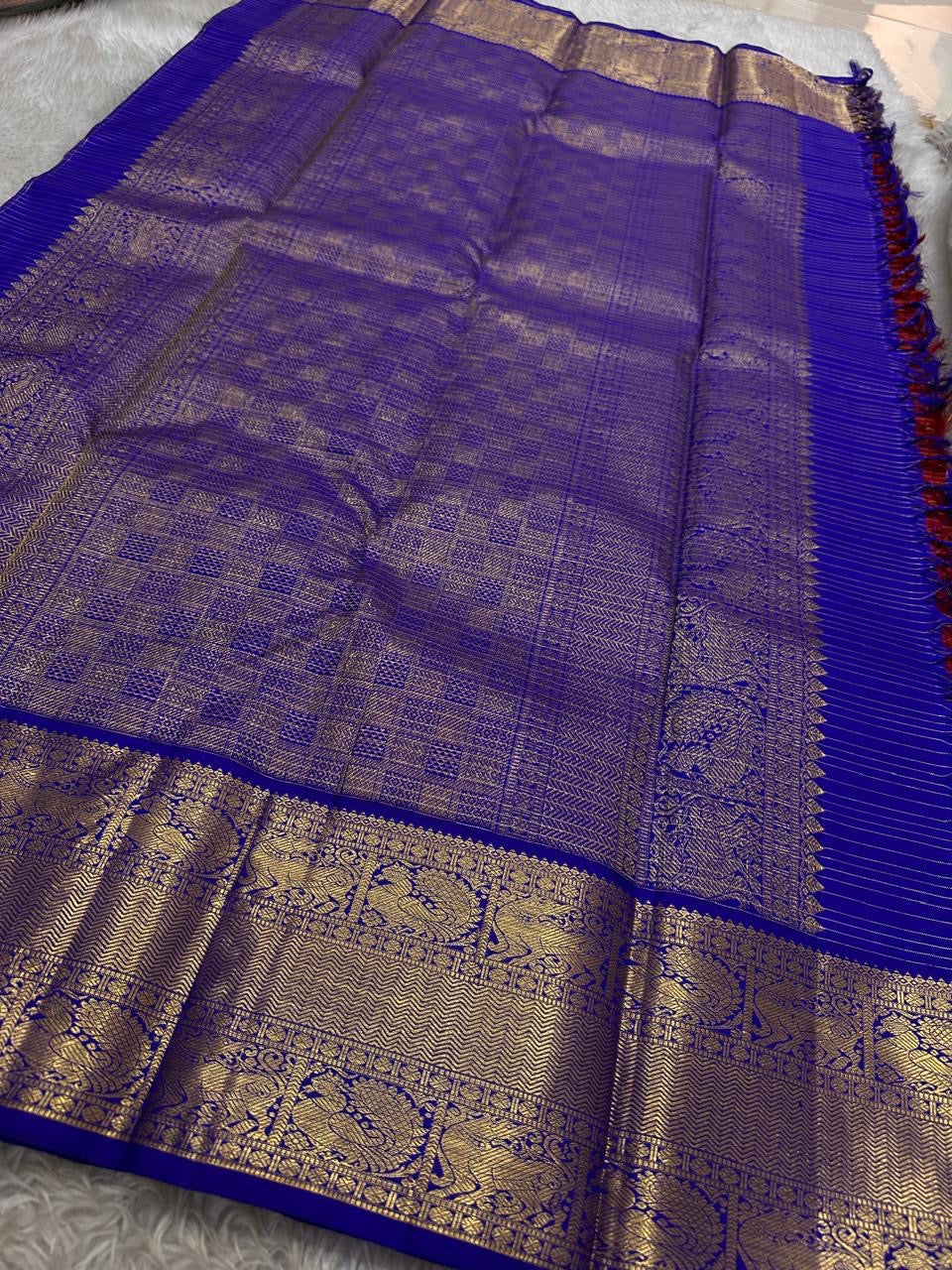 Classic Chilli Red & Royal Blue Kanchipuram Handloom Silk Saree SS26026