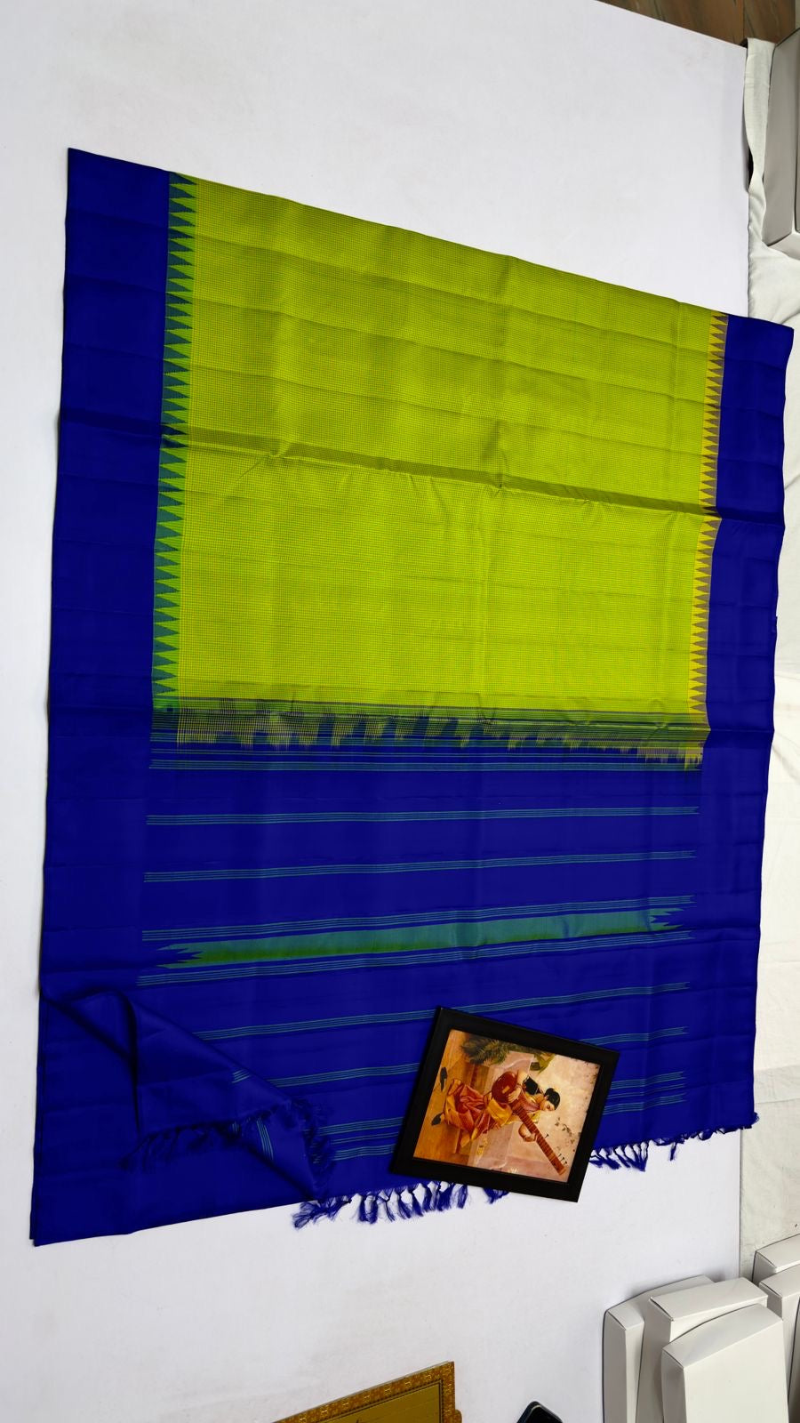 Classic Lime Green & Royal Blue Korvai Checks Kanchipuram Handloom Silk Saree SS25920