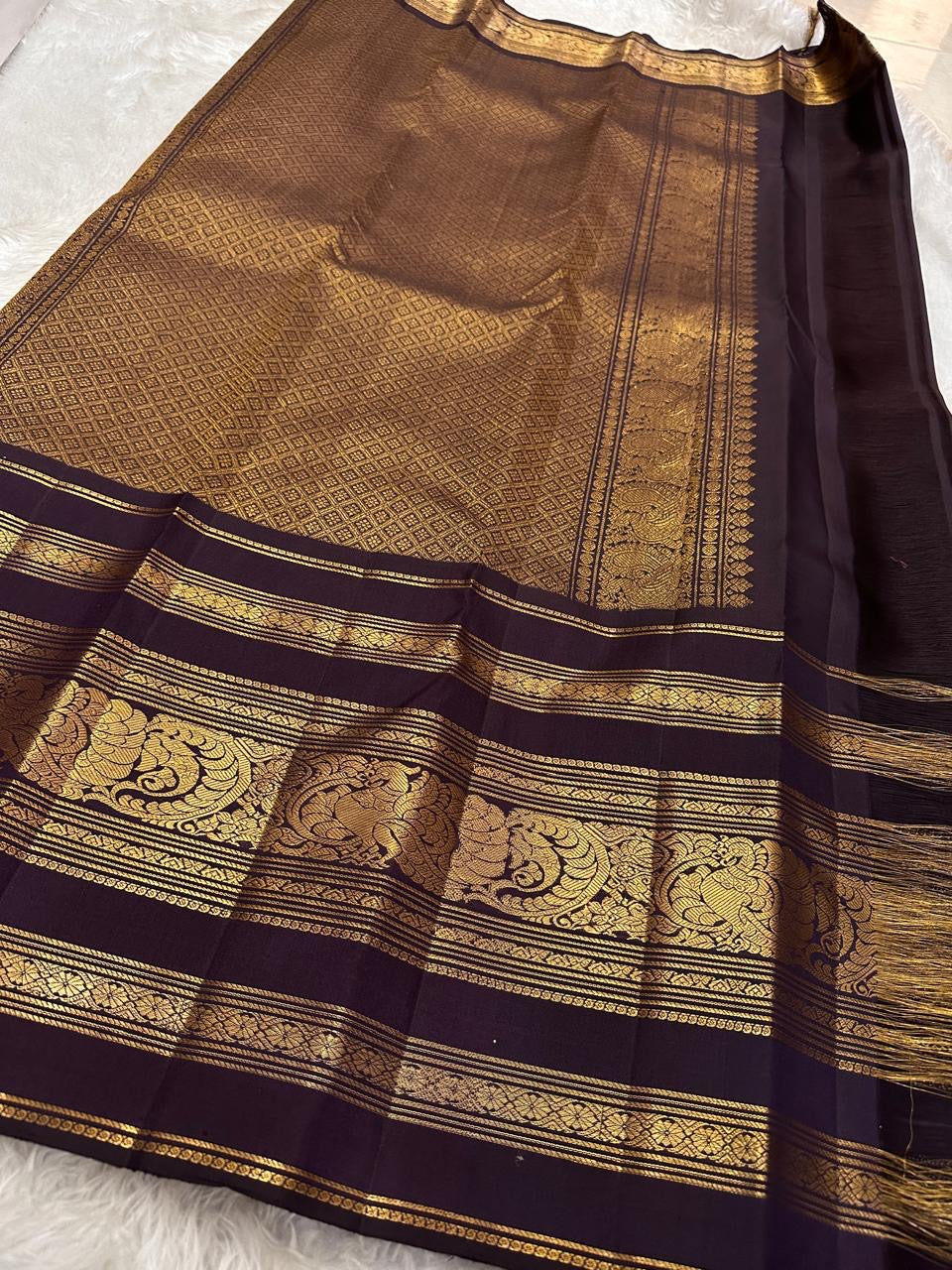 Classic Burnt Orange & Dark Chocolate Elegance Kanchipuram Handloom Silk Saree SS24538