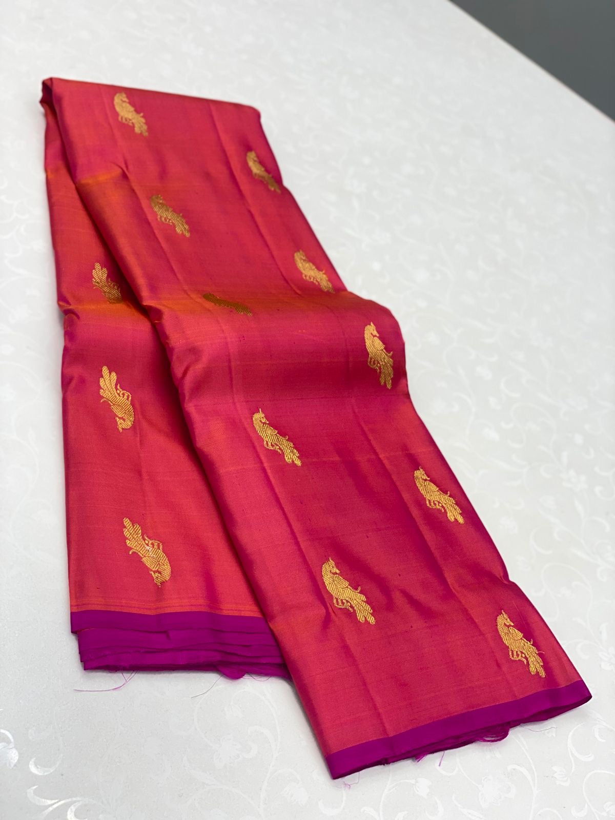 Classic Orange & Orchid Pink 1gm Zari Elegance Kanchipuram Silk Saree SS23925