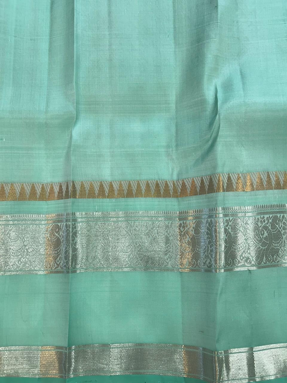 Classic Pink & Sea Green Kanchipuram Handloom Silk Saree SS25949