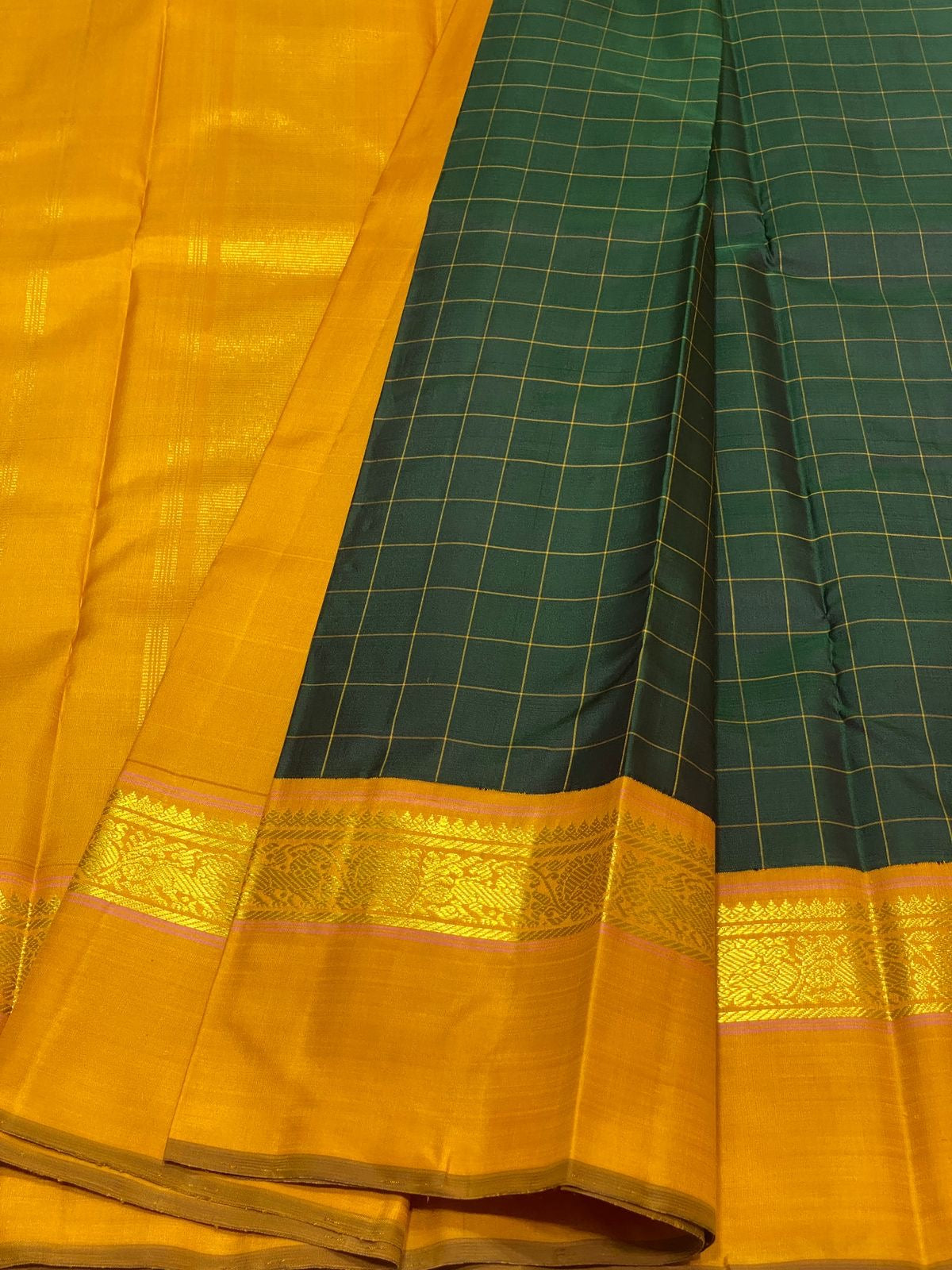 Pine Green & Mustard 2gm Zari Elegance Kanchipuram Handloom Silk Saree SS25305