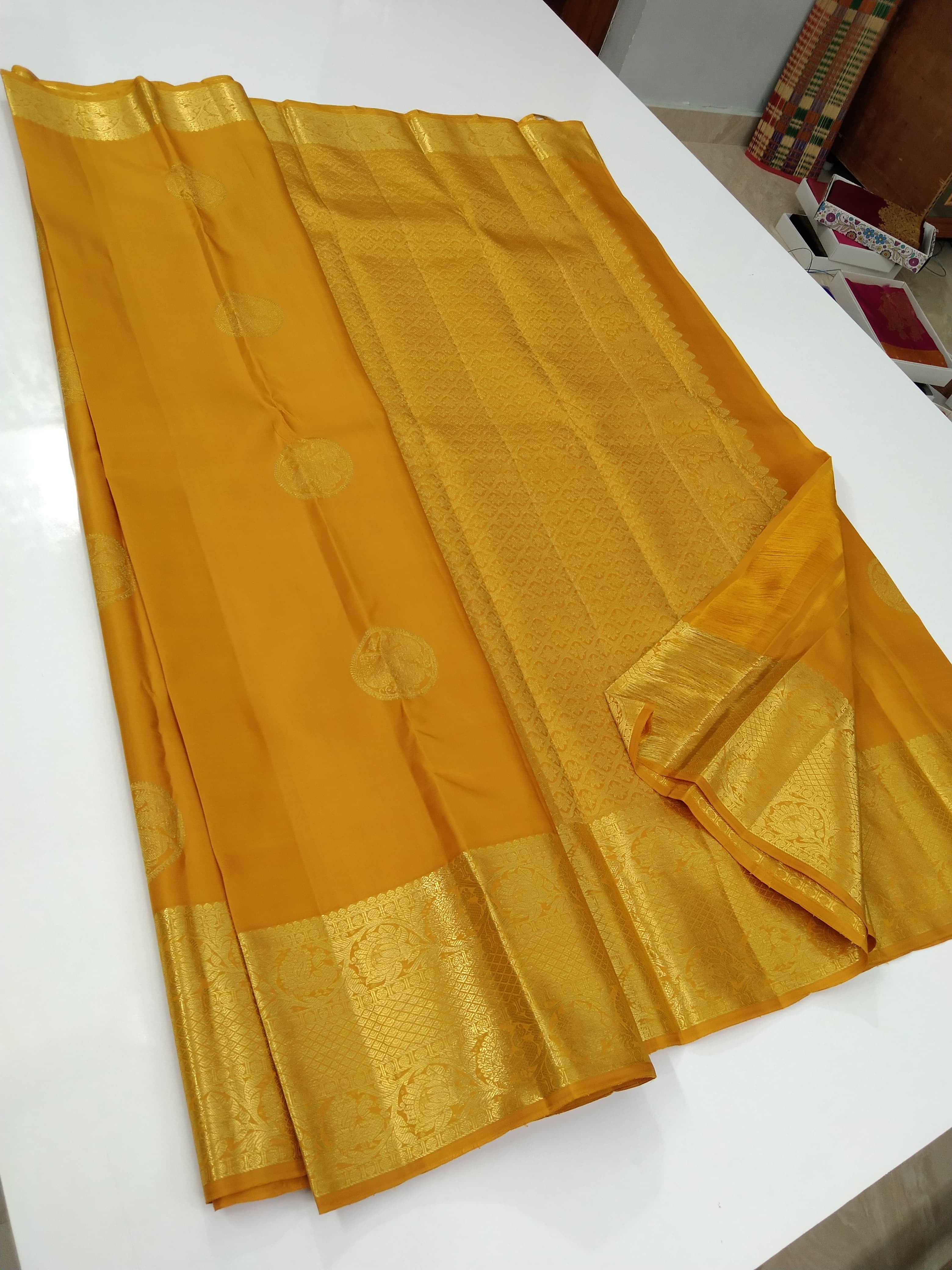 Classic Mango Yellow Elegance Kanchipuram Handloom Silk Saree SS25257