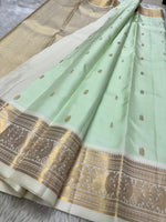 Load image into Gallery viewer, Classic Pastel Sea Green &amp; Pearl White Elegance Kanchipuram Handloom Silk Saree SS23673
