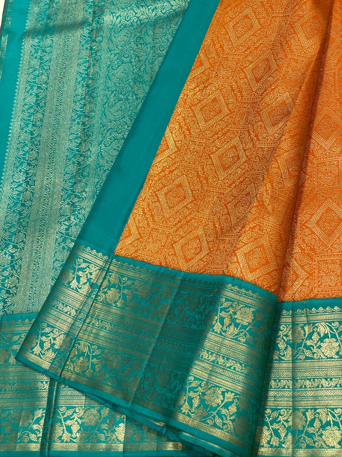 Classic Coral Orange & Teal Green  3gm Zari Bridal Elegance Kanchipuram Handloom Silk Saree SS25166