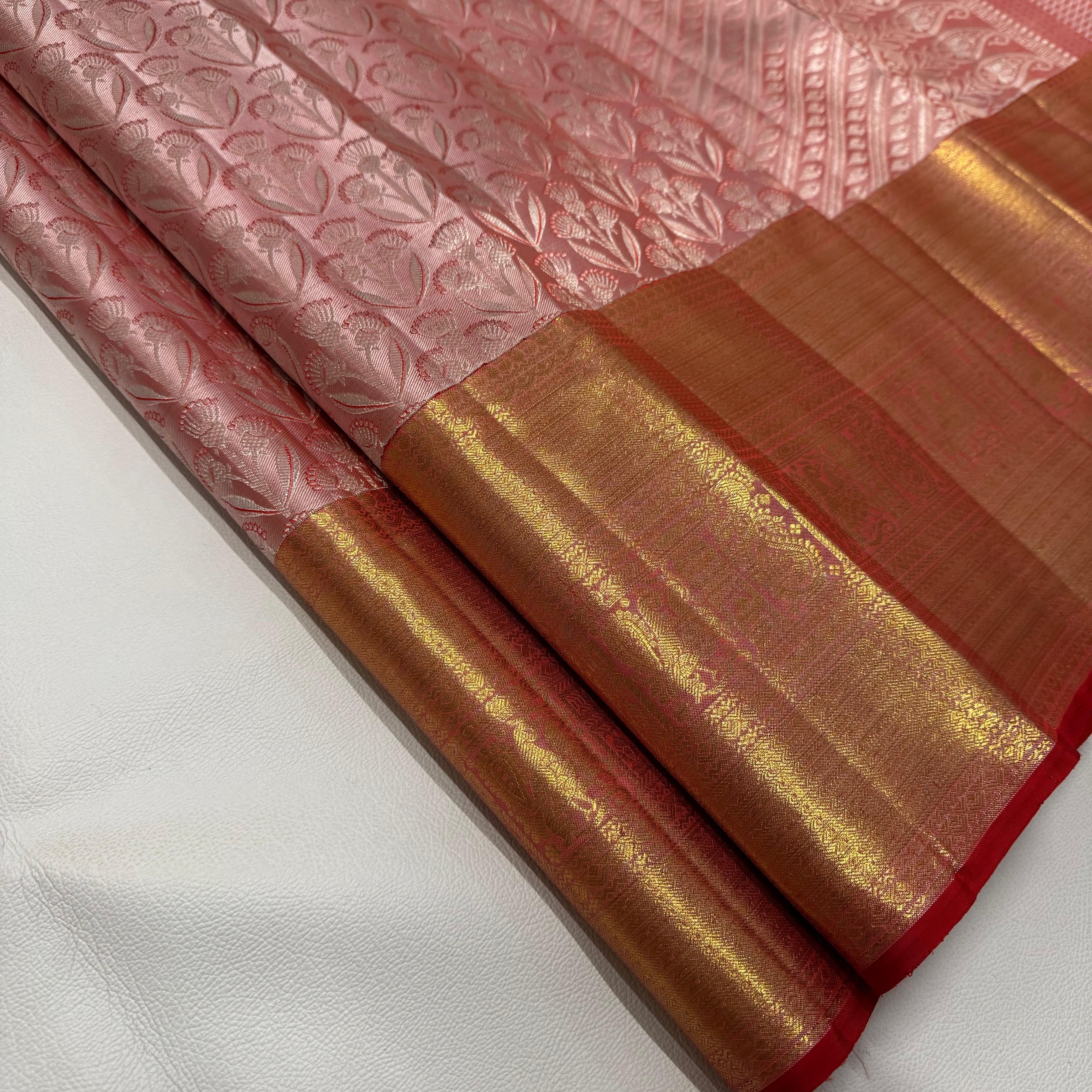 Classic Pastel Pink & Chilli Red Korvai Zari 1gm Zari Bridal Elegance Kanchipuram Handloom Silk Saree SS26057