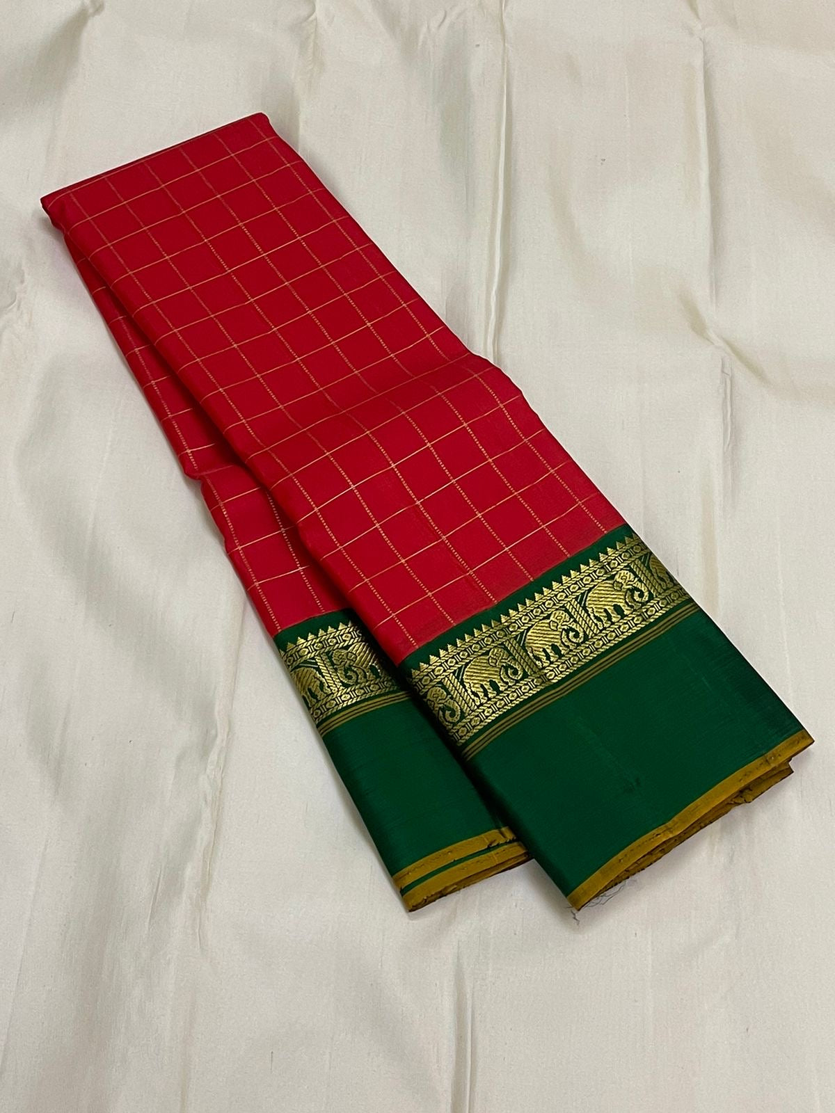 Classic Tomato Red & Green Vintage Silver Checks Korvai 1gm Zari Kanchipuram Handloom Silk Saree SS26274